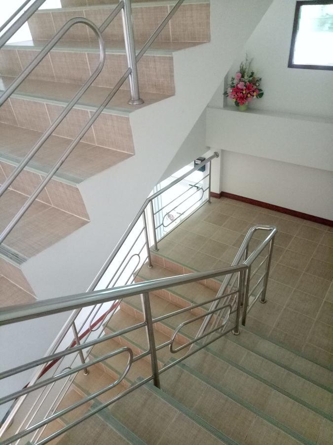 Yamjan Place Surat Thani Dış mekan fotoğraf